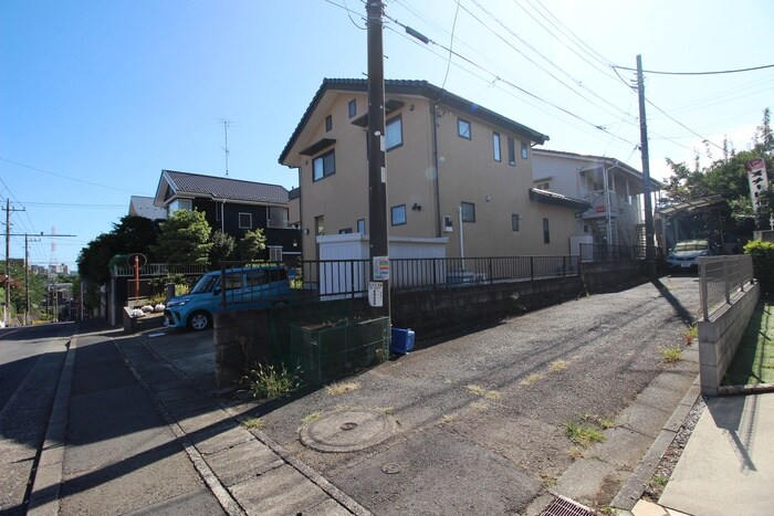 コ－ポサンシャインの物件外観写真