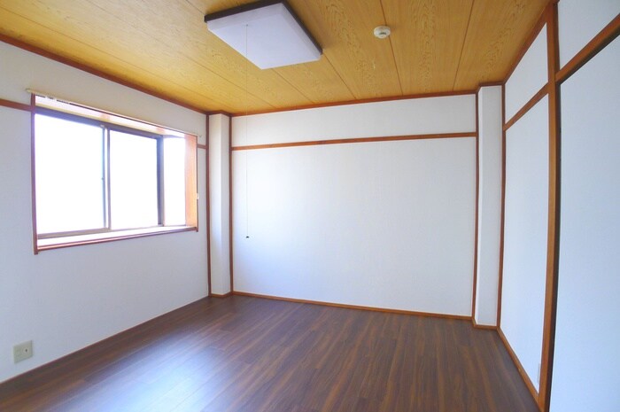 伊藤ビルの物件内観写真