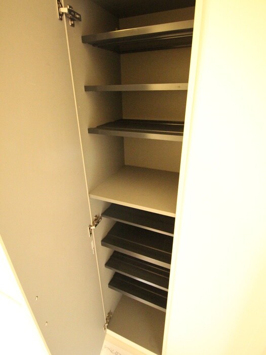 OVESTの物件内観写真