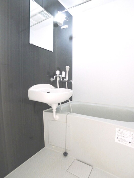 ｅｌｌｉｅ梅島の物件内観写真