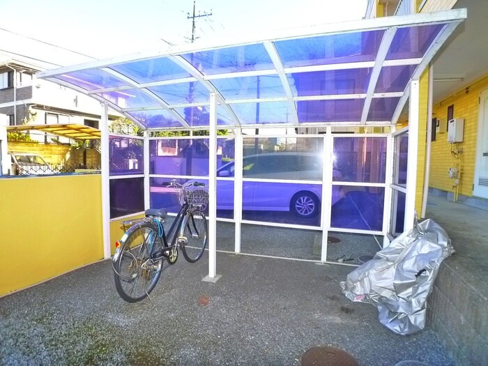 ロイヤルヒルアビコＢ棟の物件外観写真