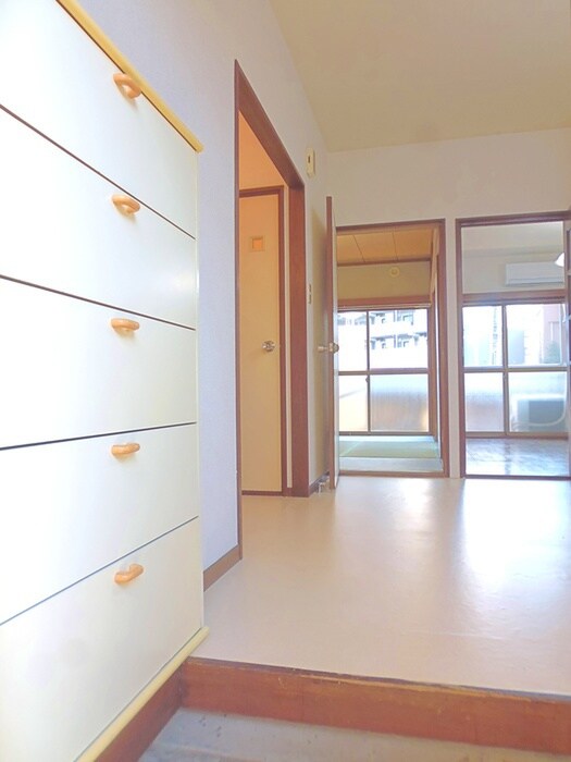 ヴィラホワイトの物件内観写真