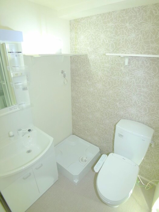 ハーモニーテラス中川Ⅳの物件内観写真