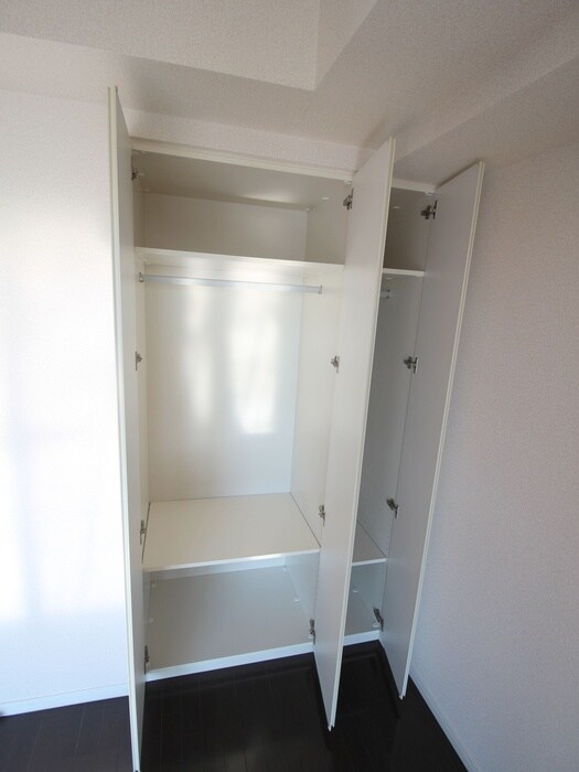 ガレリア東新宿の物件内観写真