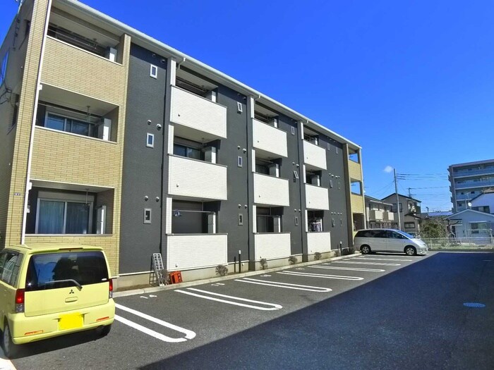 サンリット・オ－クⅣの物件外観写真