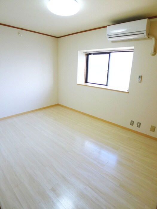 コ－ポアイランドの物件内観写真