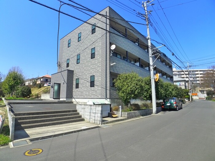 アンプル－ルフェ－ル豊四季Ⅱの物件外観写真