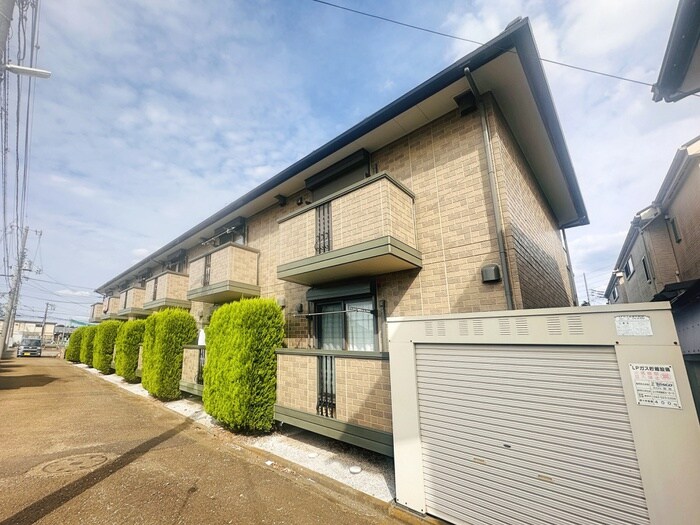 プリムロ－ズの物件外観写真