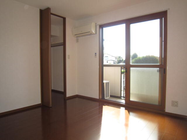 プリムロ－ズの物件内観写真