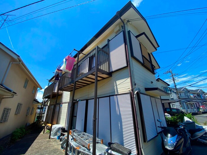 新川荘の物件外観写真