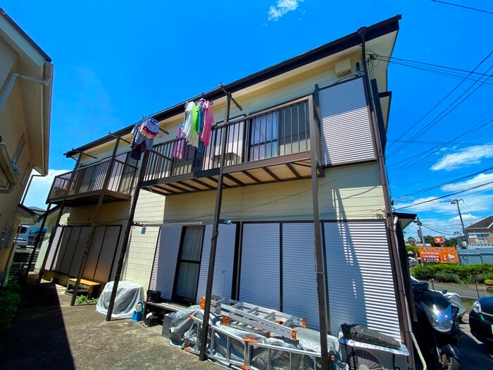 新川荘の物件外観写真