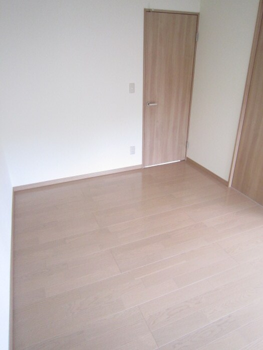 新川荘の物件内観写真