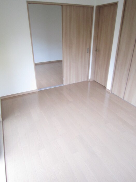 新川荘の物件内観写真