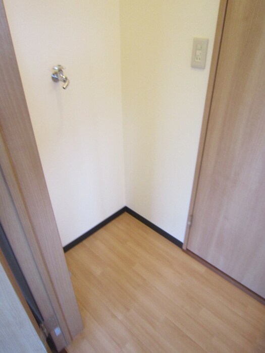 新川荘の物件内観写真