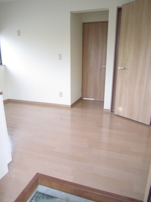 新川荘の物件内観写真