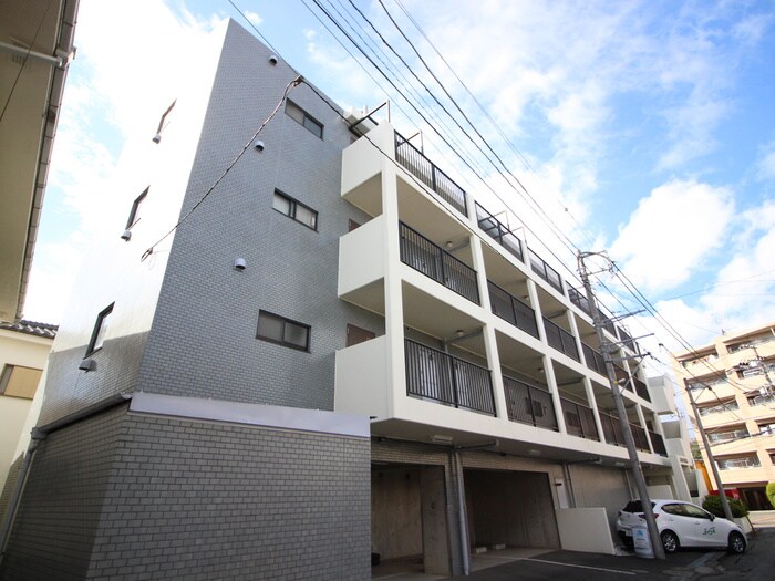 パブリック レジデンスの物件外観写真