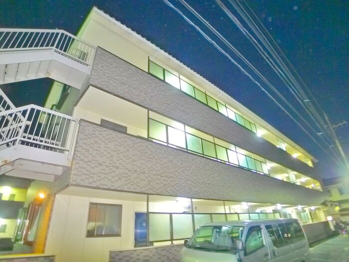 プリマベラⅡの物件外観写真