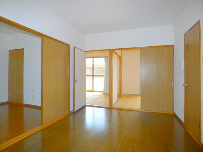 プリマベラⅡの物件内観写真