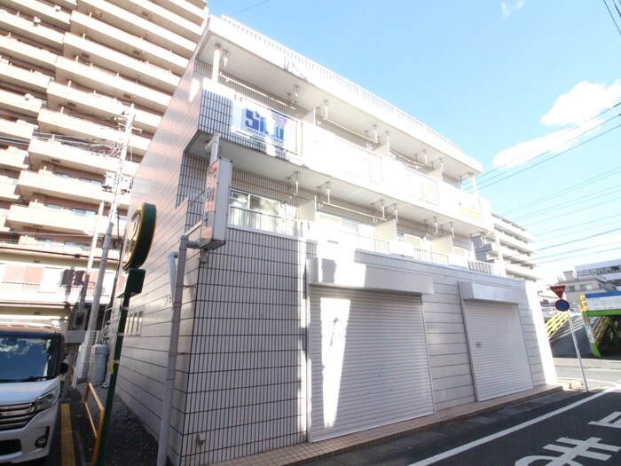 シャルマン高砂Ⅲの物件外観写真