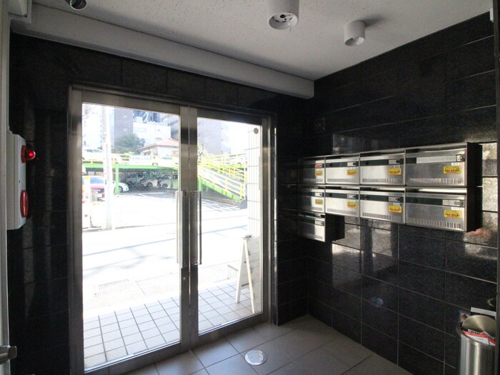 シャルマン高砂Ⅲの物件外観写真