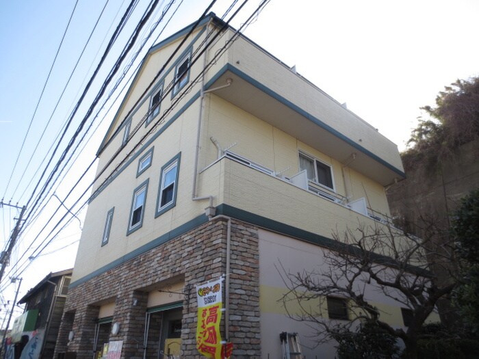 ＱＰ壱番館の物件外観写真