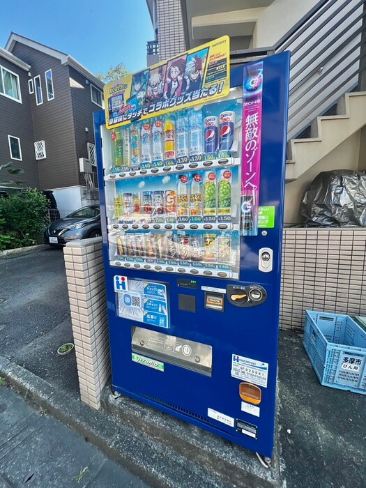 サンドルフ多摩の物件外観写真