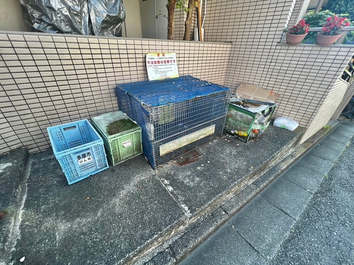 サンドルフ多摩の物件外観写真