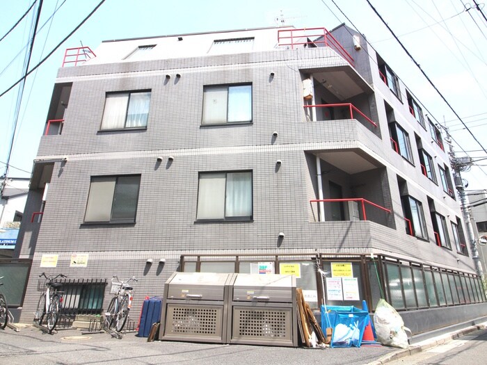 ヒルサイド初台の物件外観写真