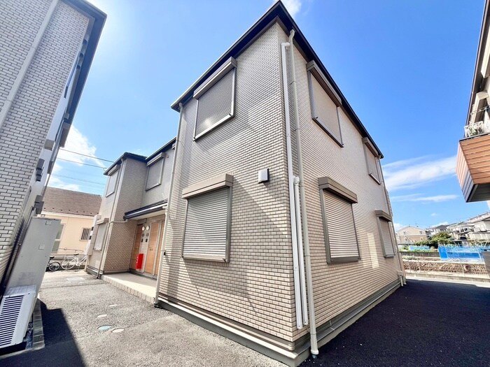 Mn ヴィラージュⅣの物件外観写真