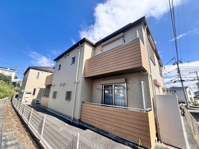 Mn ヴィラージュⅣの物件外観写真