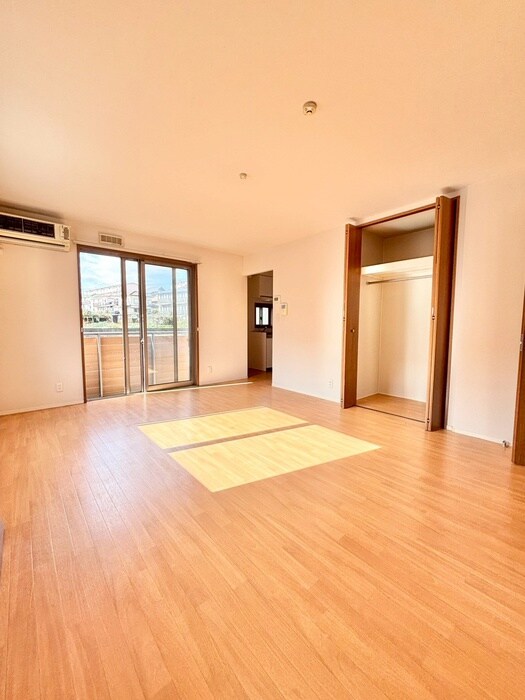 Mn ヴィラージュⅣの物件内観写真