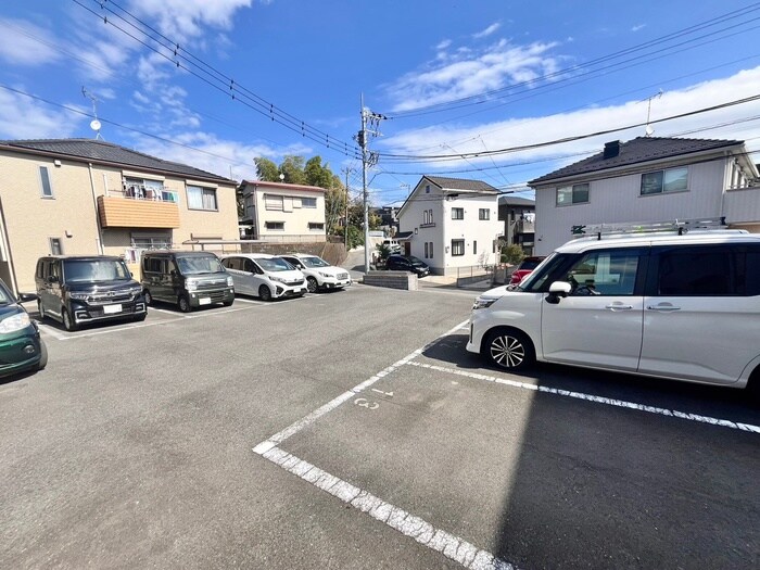 Mn ヴィラージュⅣの物件外観写真