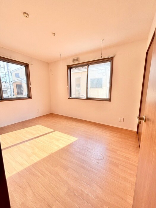 Mn ヴィラージュⅣの物件内観写真