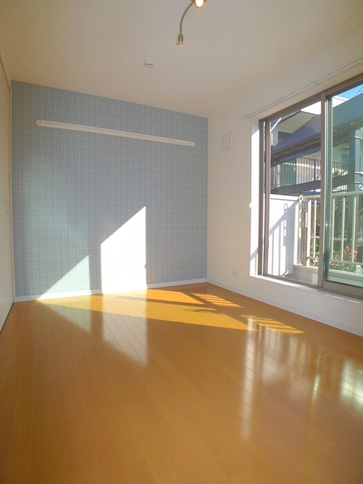 ティフォージ松戸の物件内観写真