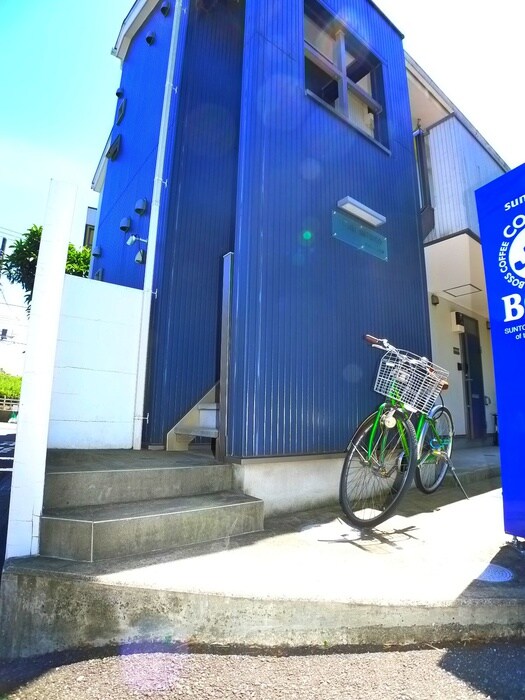 ティフォージ松戸の物件外観写真