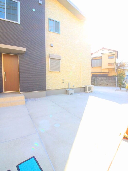 LA　STELLAの物件外観写真