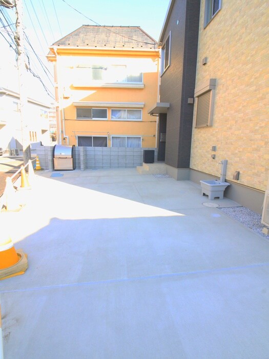 LA　STELLAの物件外観写真