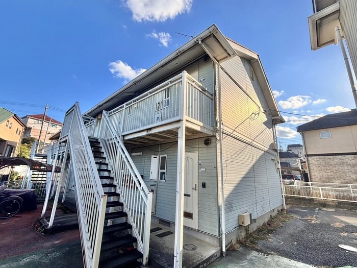 ドミ－ルＦの物件外観写真