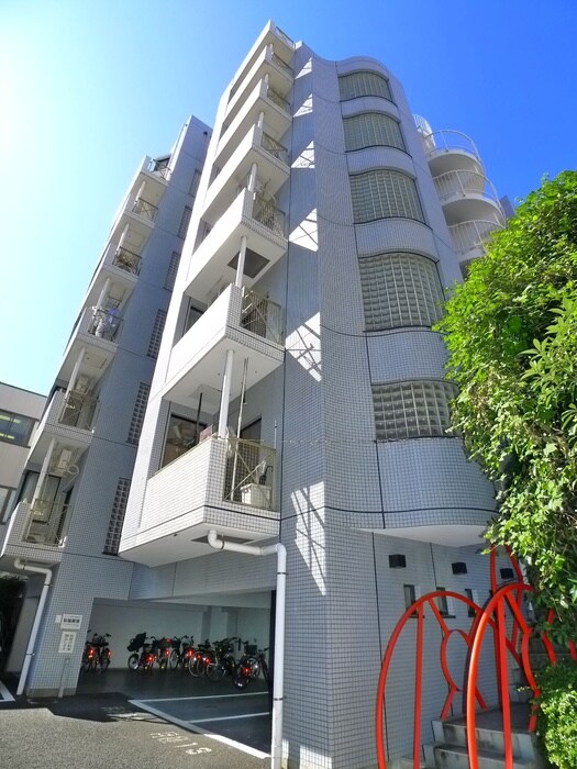 メゾン・ド・リプレットの物件外観写真