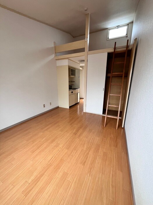 ヴィラ本厚木の物件内観写真