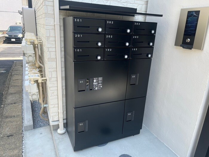 メゾンココン久地の物件外観写真