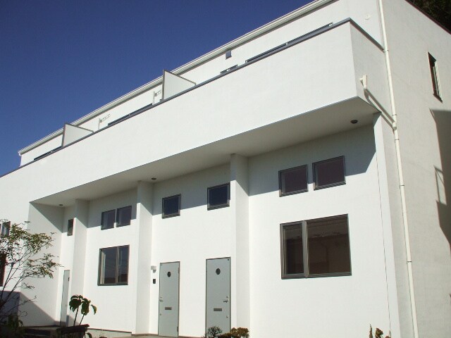 新・葉山庭園住宅の物件外観写真