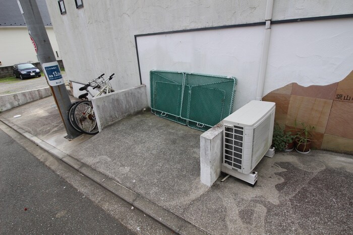 新・葉山庭園住宅の物件外観写真