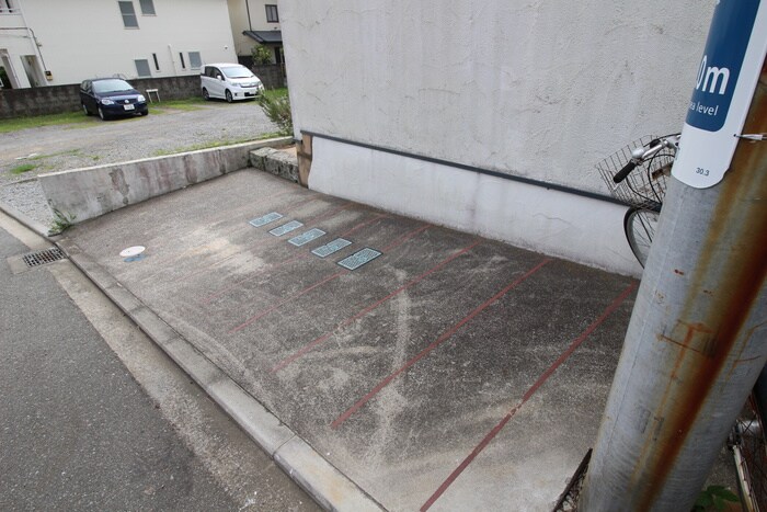 新・葉山庭園住宅の物件外観写真