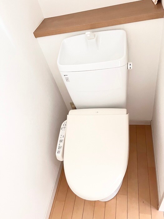 新・葉山庭園住宅の物件内観写真