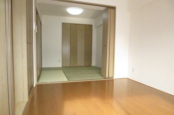 パ－クサイド長坂の物件内観写真