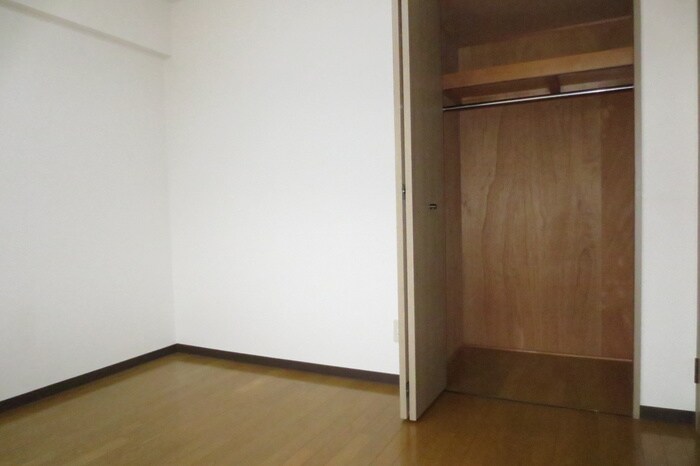 パ－クサイド長坂の物件内観写真