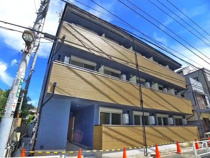 ＡＶＥＮＩＲの物件外観写真