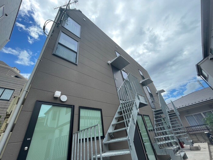 Dreamia千歳烏山の物件外観写真