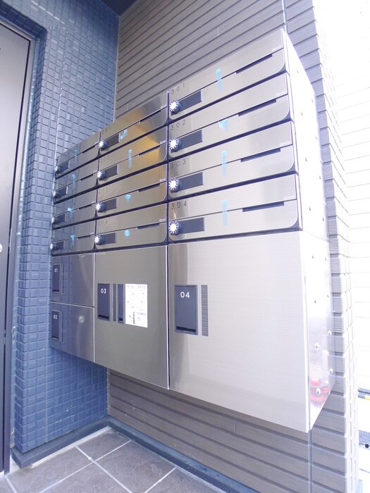 コンフォール新小岩の物件外観写真